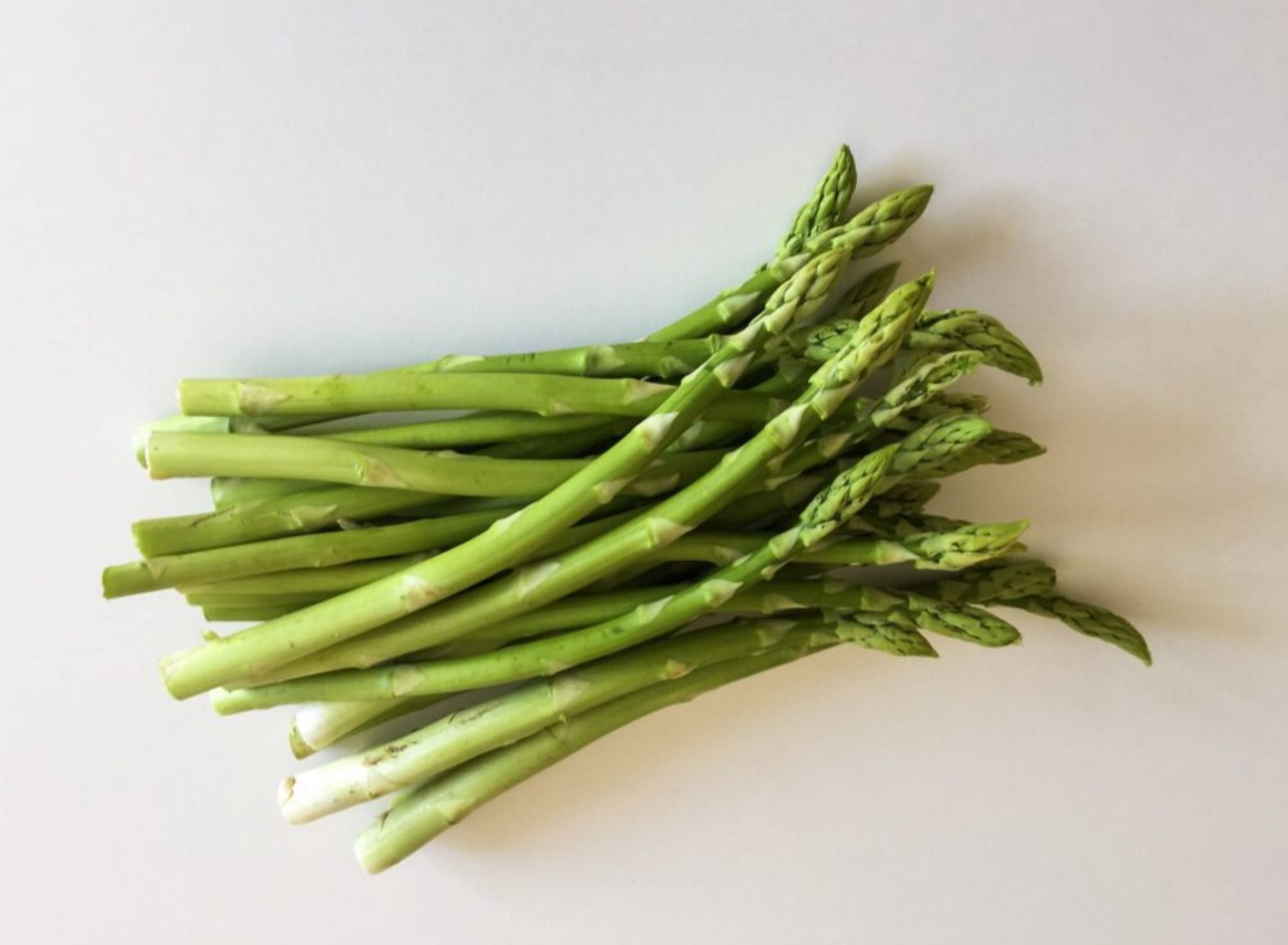 Grüner Spargel mit getrockneten Tomaten - Gemüseliebelei