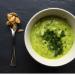 ayurvedische Zucchinicremesuppe